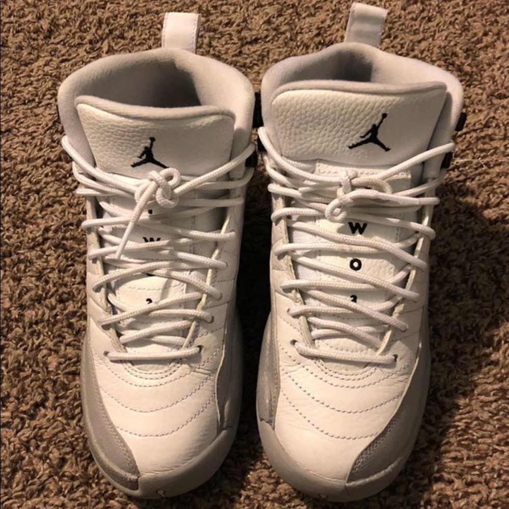 Jordan Retro 12